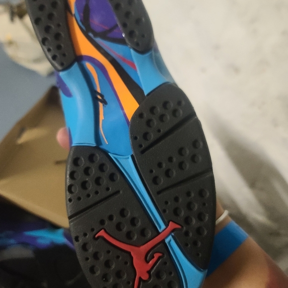 Jordan 8 - Picture 6 of 7